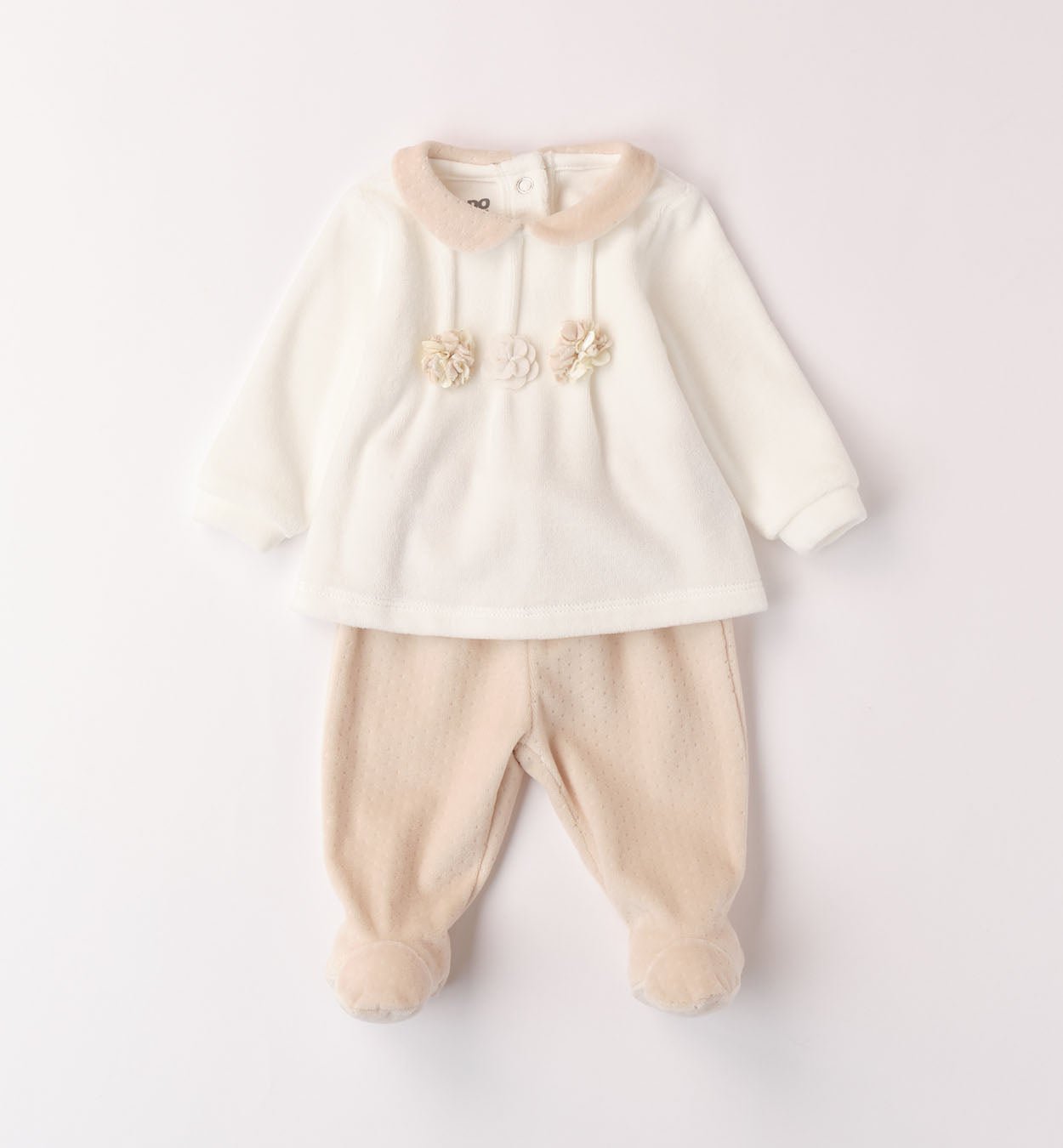 Completo Nascita 4F196 - Coccole e Ricami p.iva IT09642670583