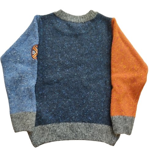 Maglione 80% Lana - Coccole e Ricami |email: info@coccoleericami.shop| P.Iva 09642670583