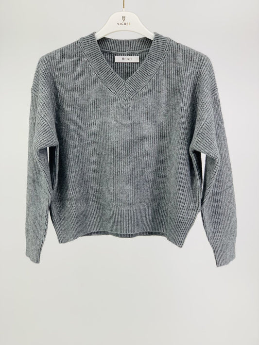 Maglione V costine - Coccole e Ricami |email: info@coccoleericami.shop| P.Iva 09642670583