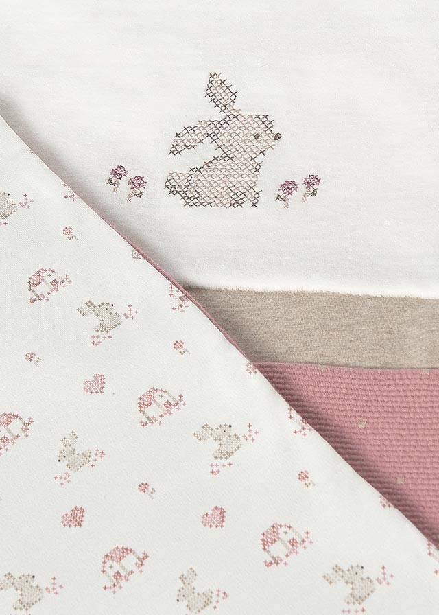 Copertina motivo 9148 - Coccole e Ricami p.iva IT09642670583