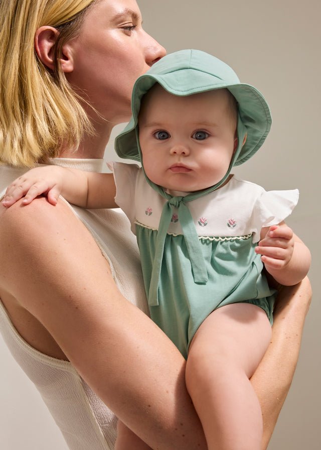 Pagliaccetto con Cappello 1602 - Coccole e Ricami p.iva IT09642670583